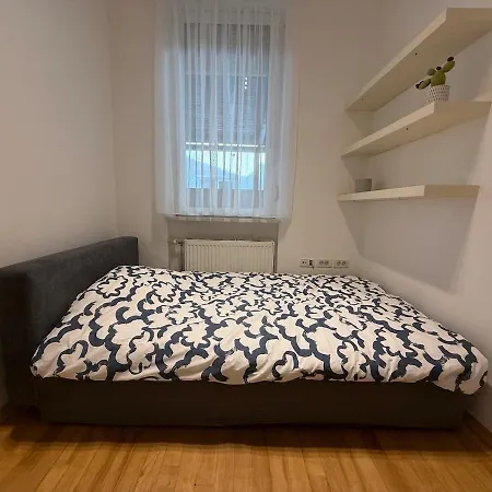 Nest With Terrace & Parking * Liubliana
