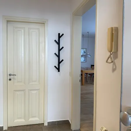 شقة Nest With Terrace & Parking